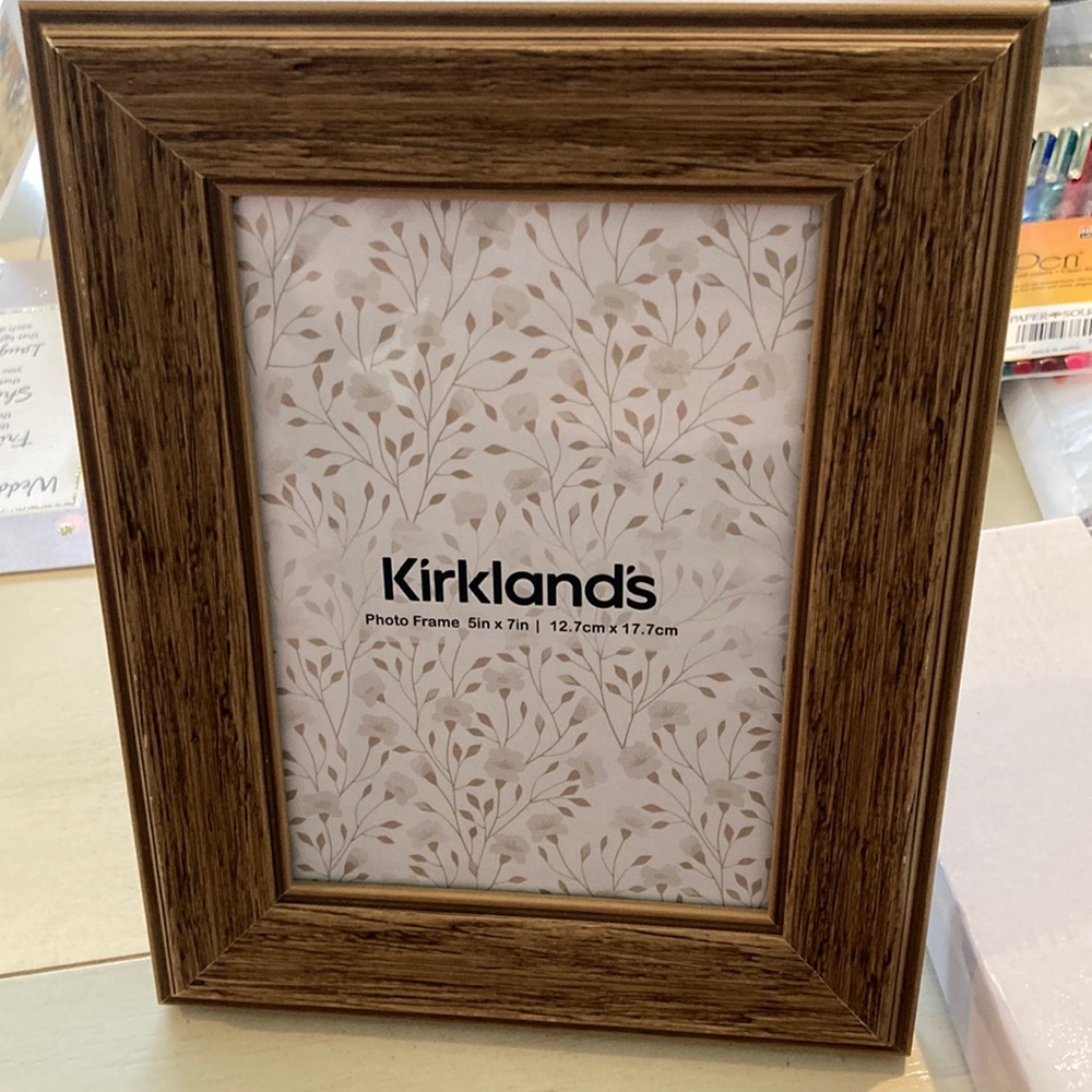 NEW KIRKLAND’S WOOD PHOTO FRAME!